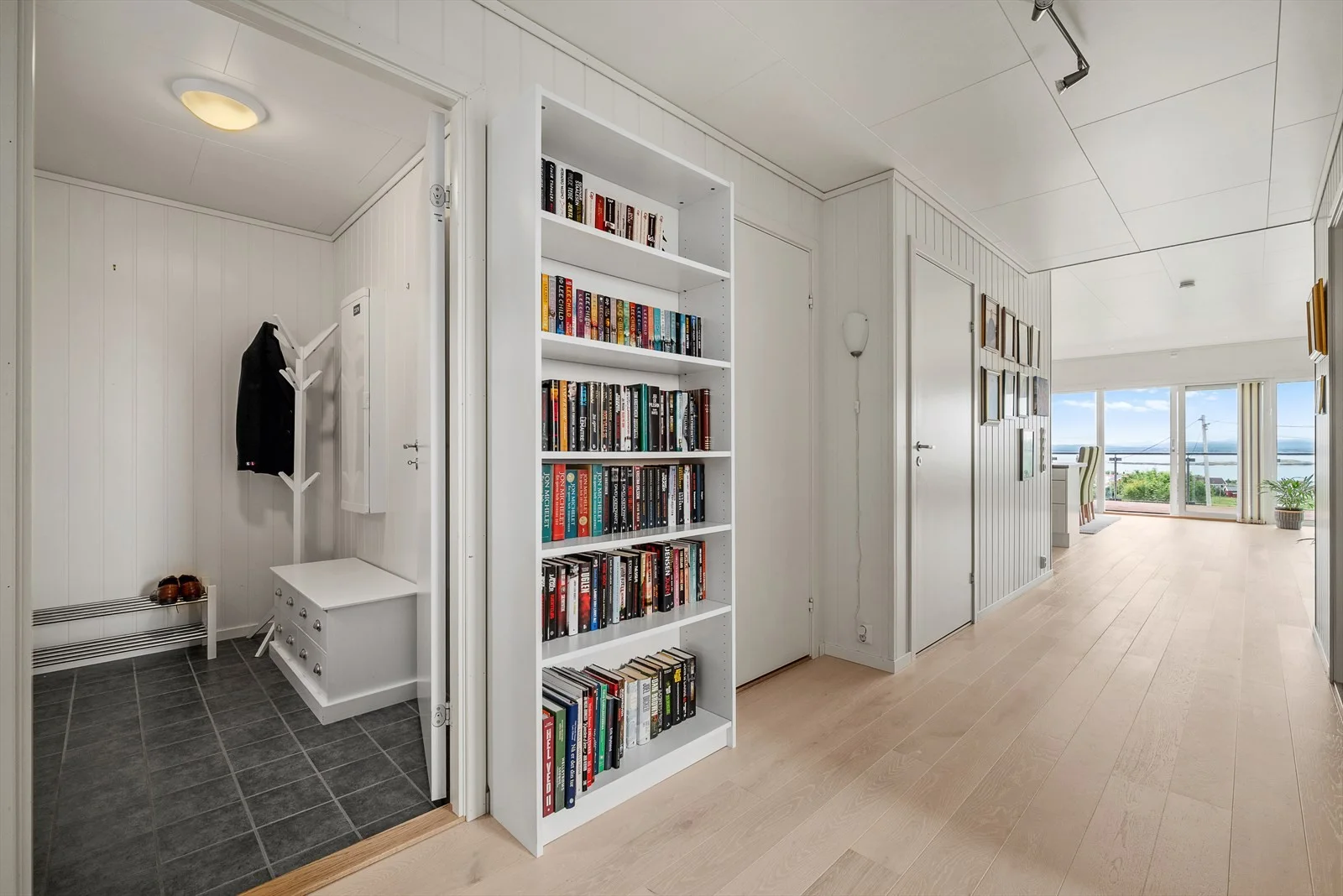 Photo 19
