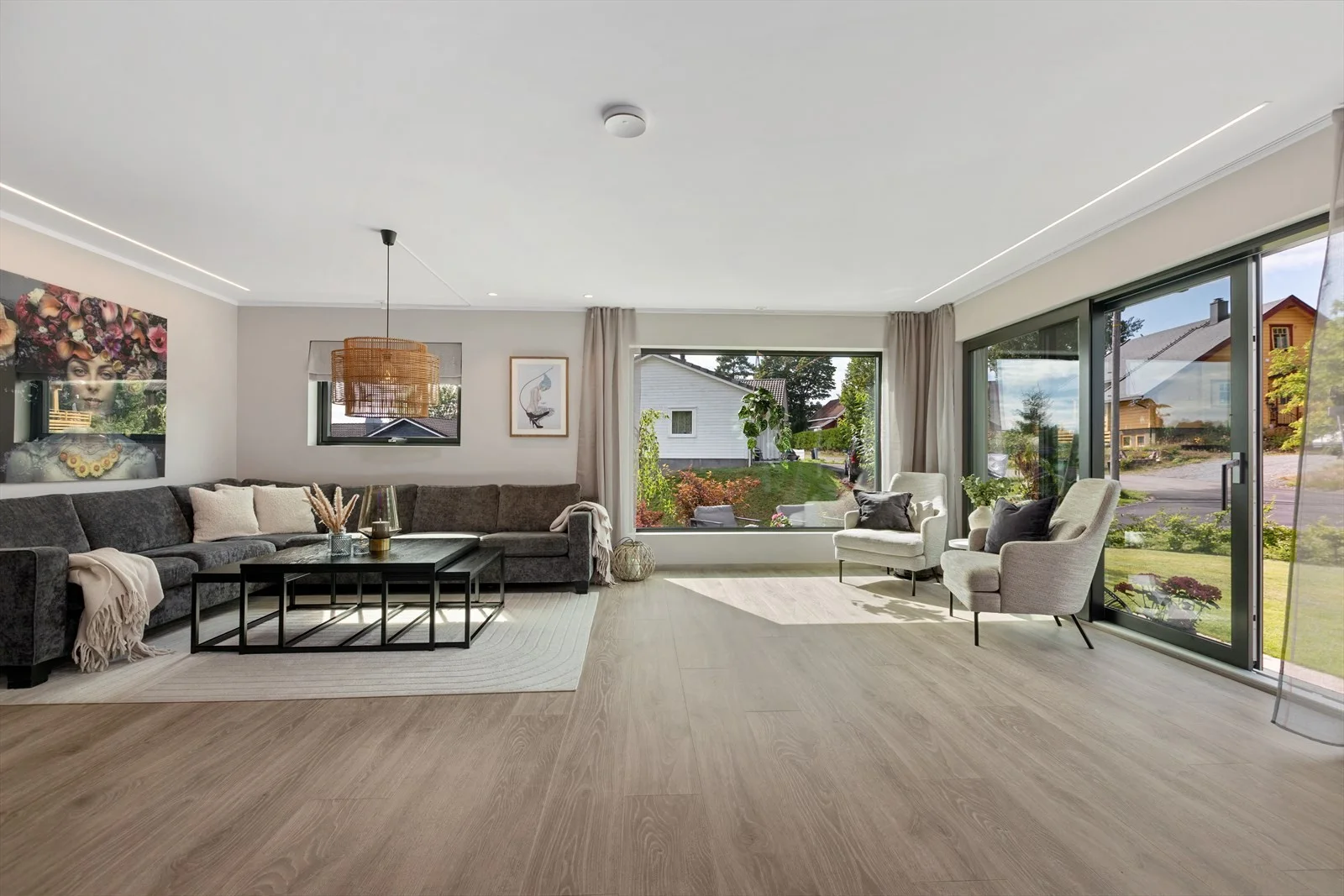 Photo 23