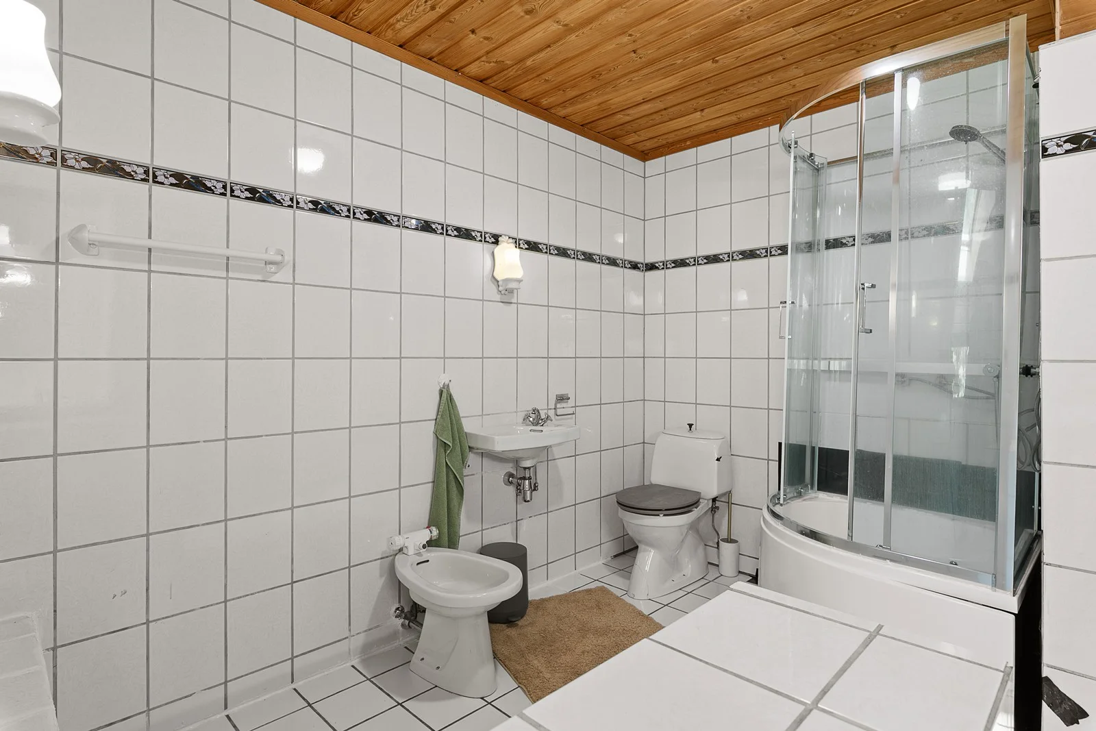 Photo 27