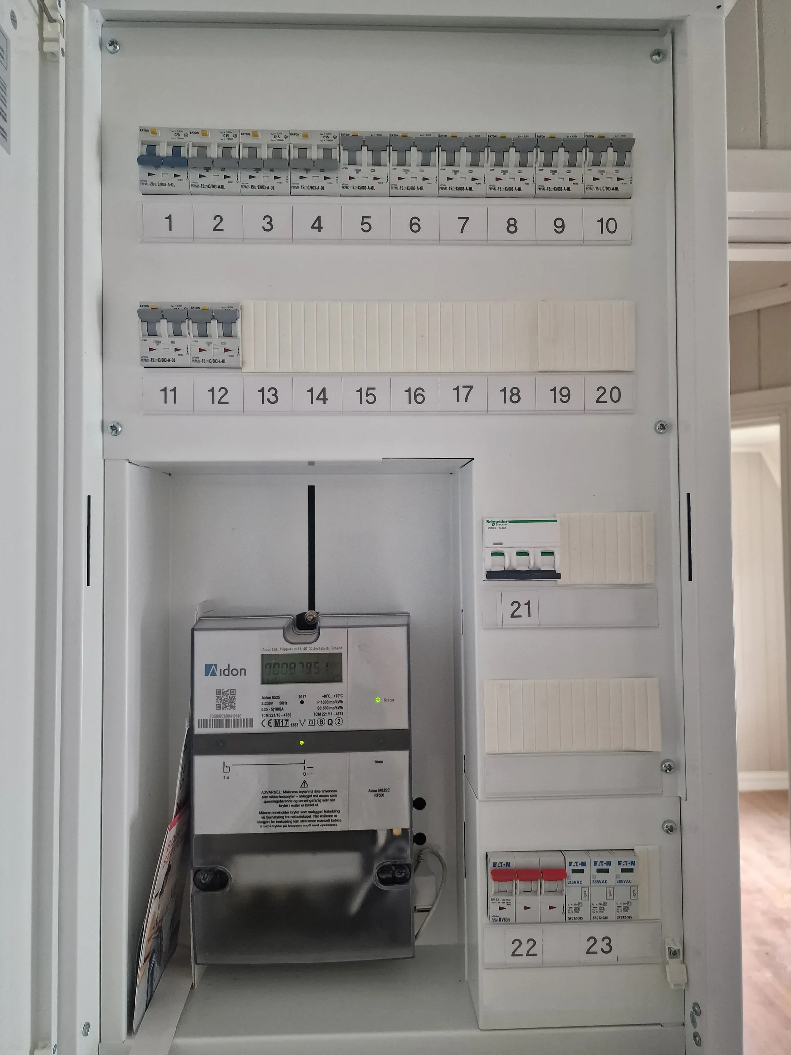 Photo 6