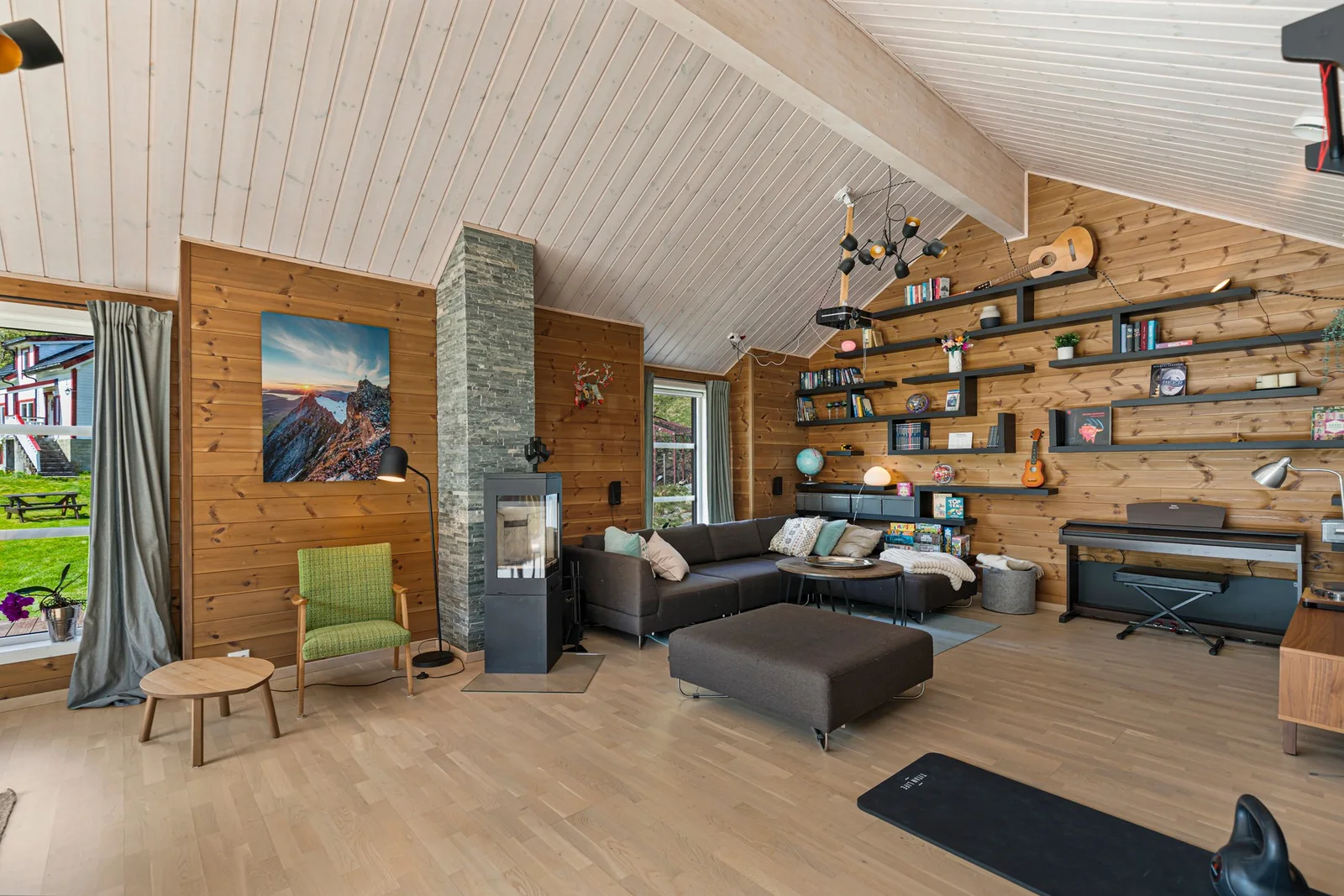 Photo 5