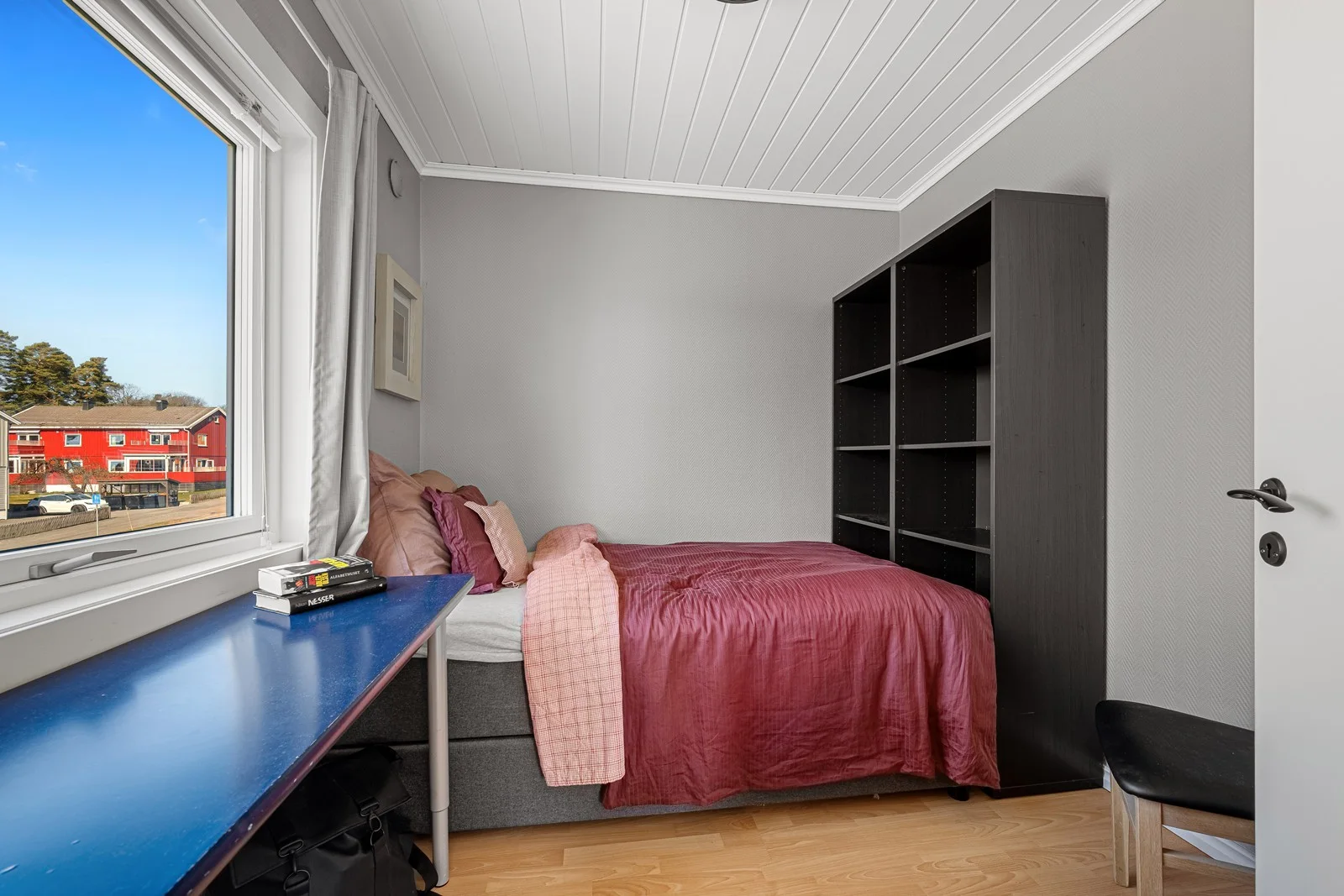 Photo 12