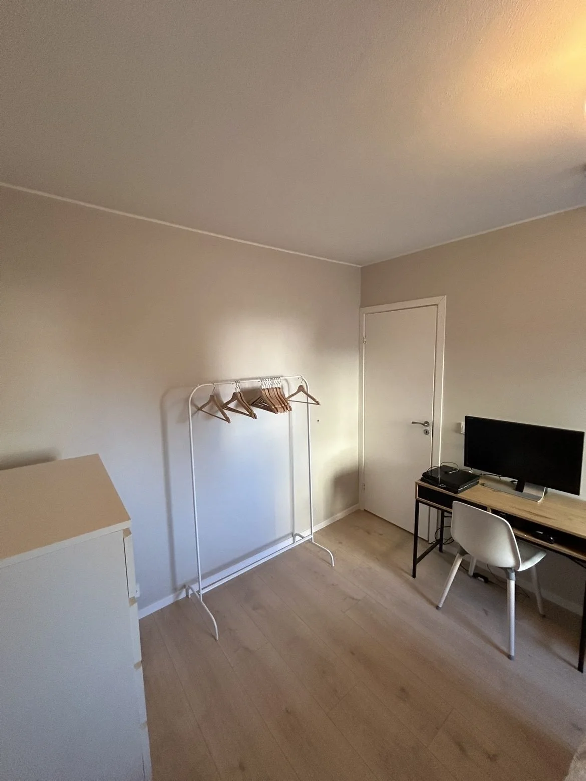 Photo 6