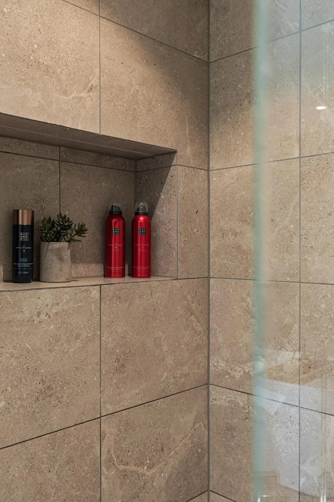 Photo 50