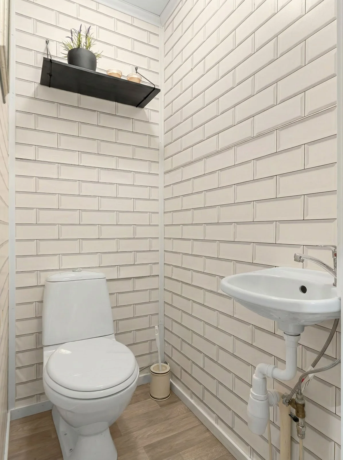 Photo 18