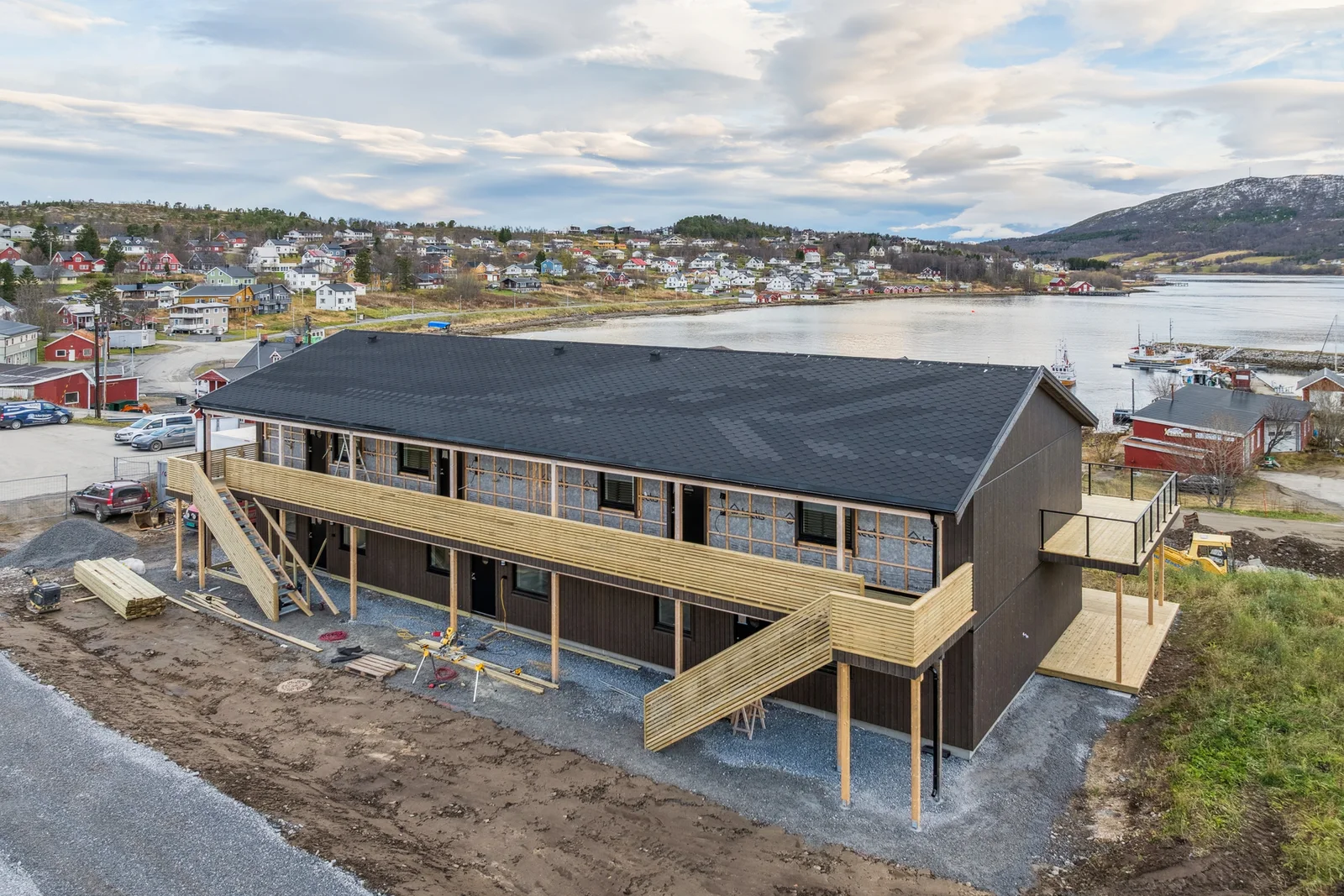 Photo 8