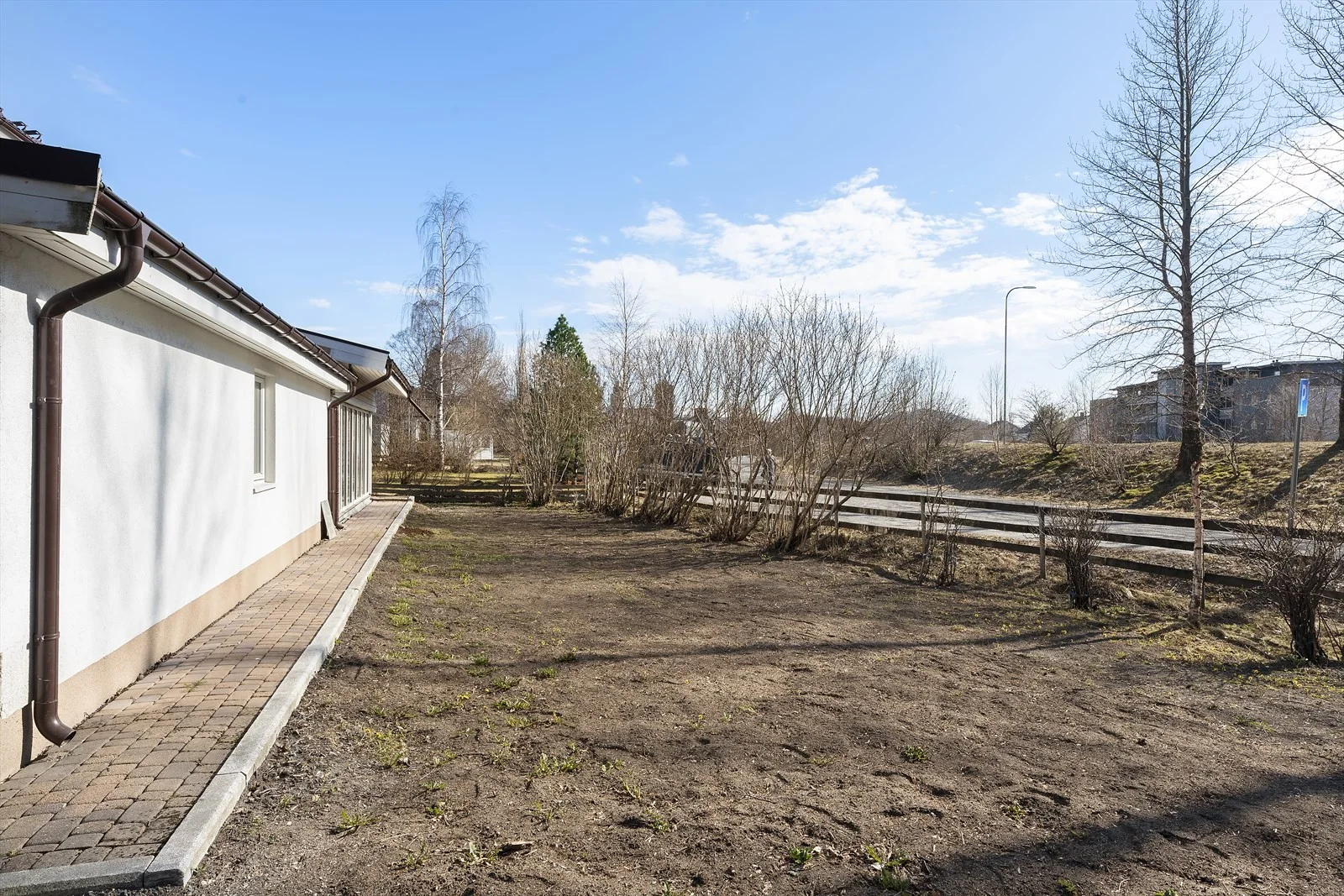 Photo 34