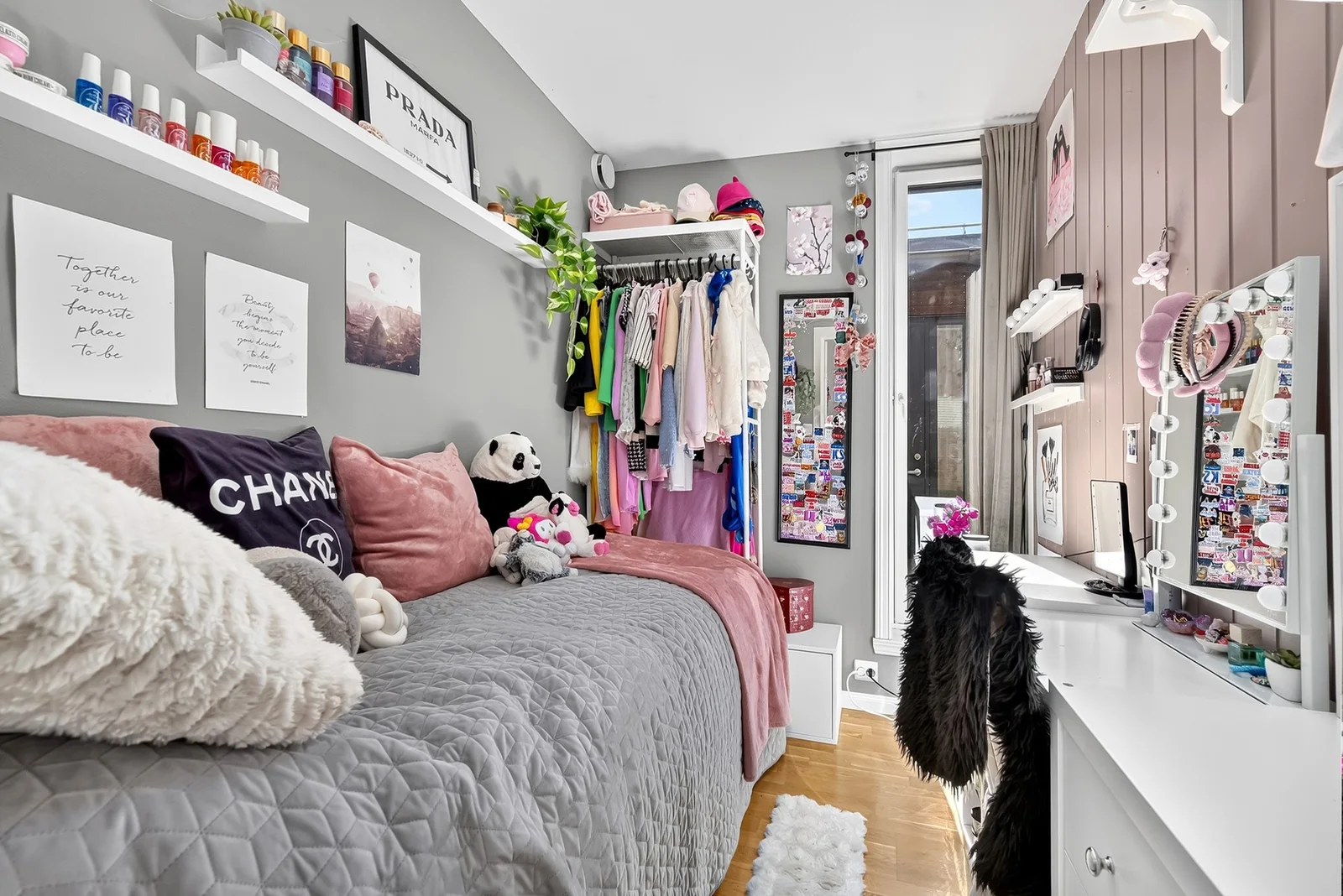 Photo 12