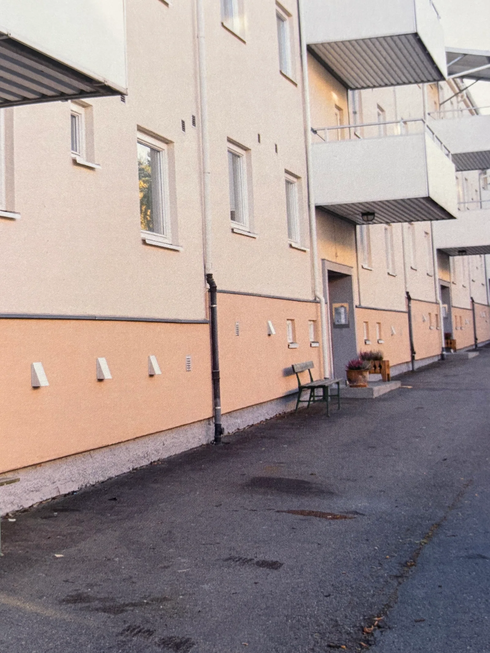 Photo 37