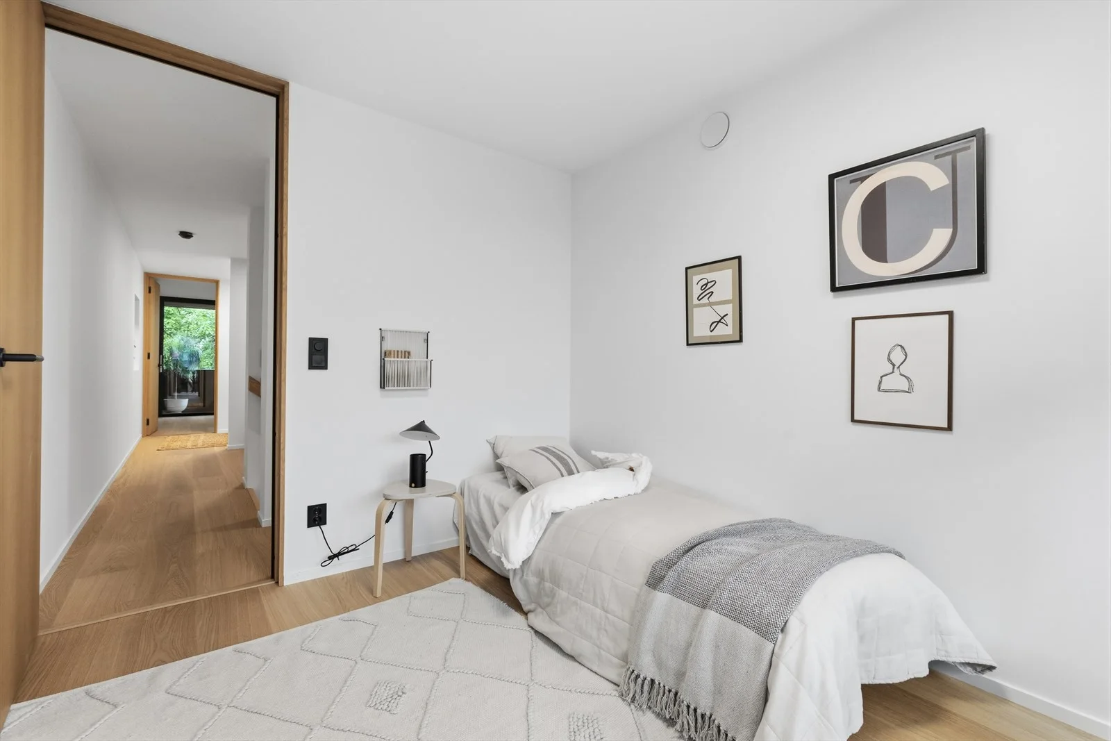 Photo 27