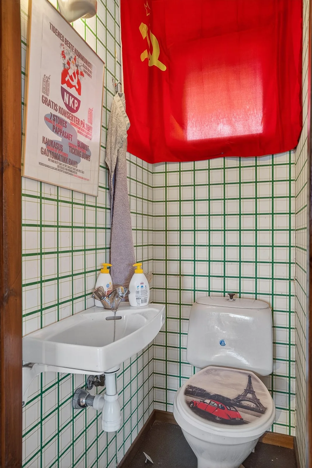 Photo 19