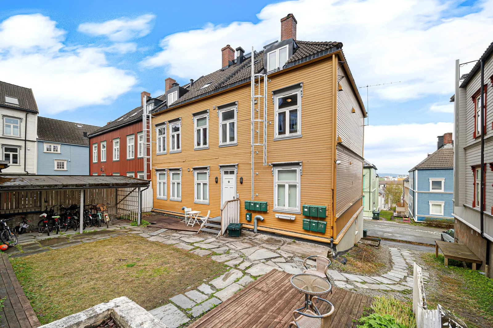 Photo 26