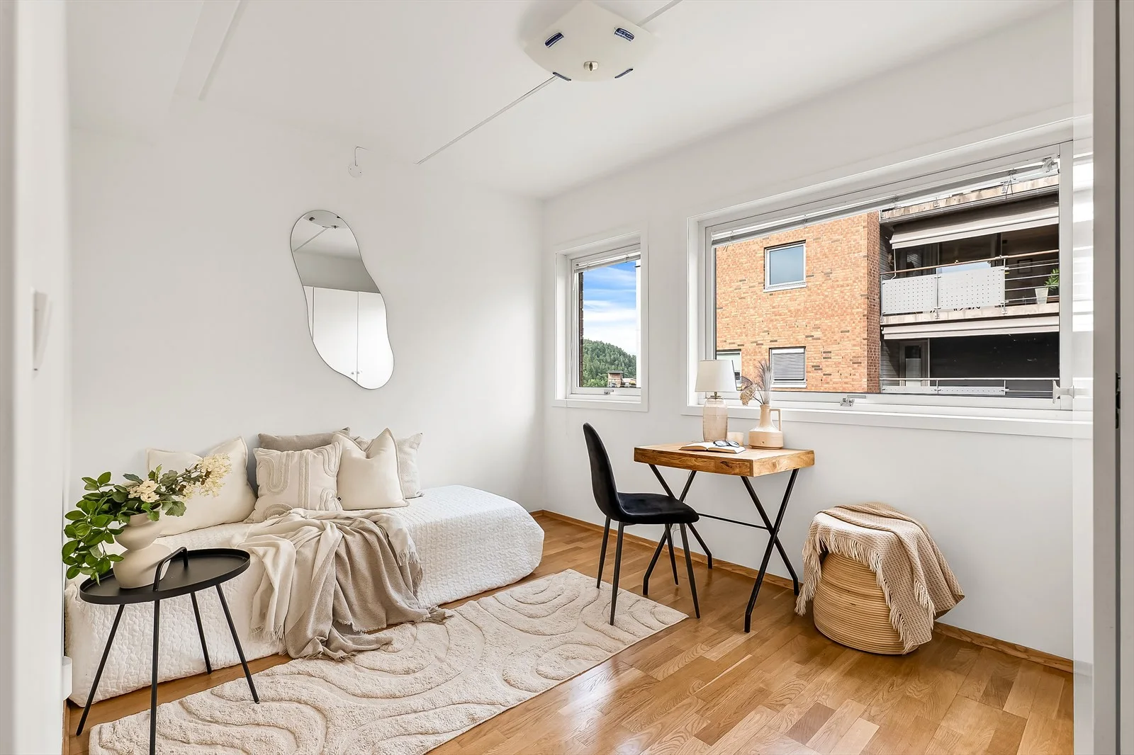 Photo 26