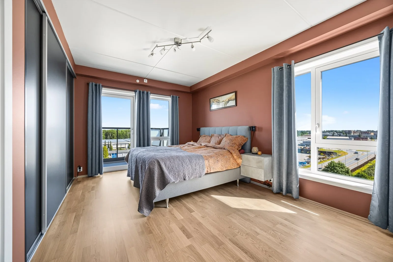 Photo 28