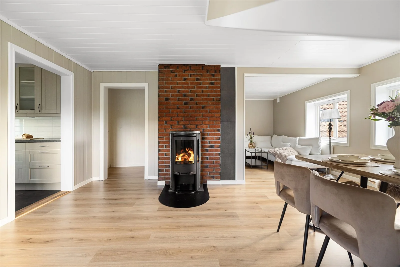 Photo 53