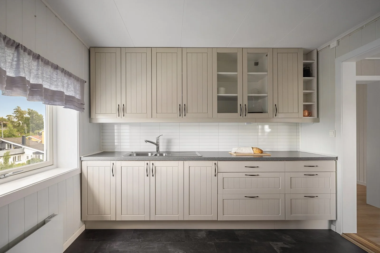 Photo 56