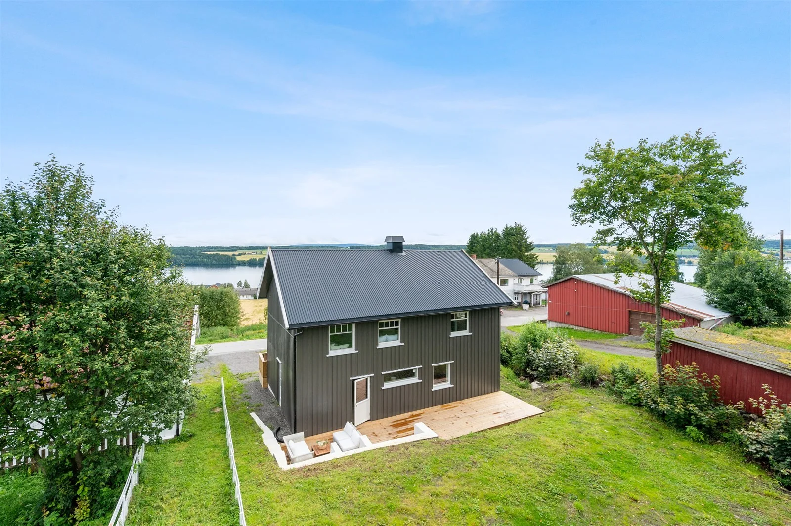 Listing photo