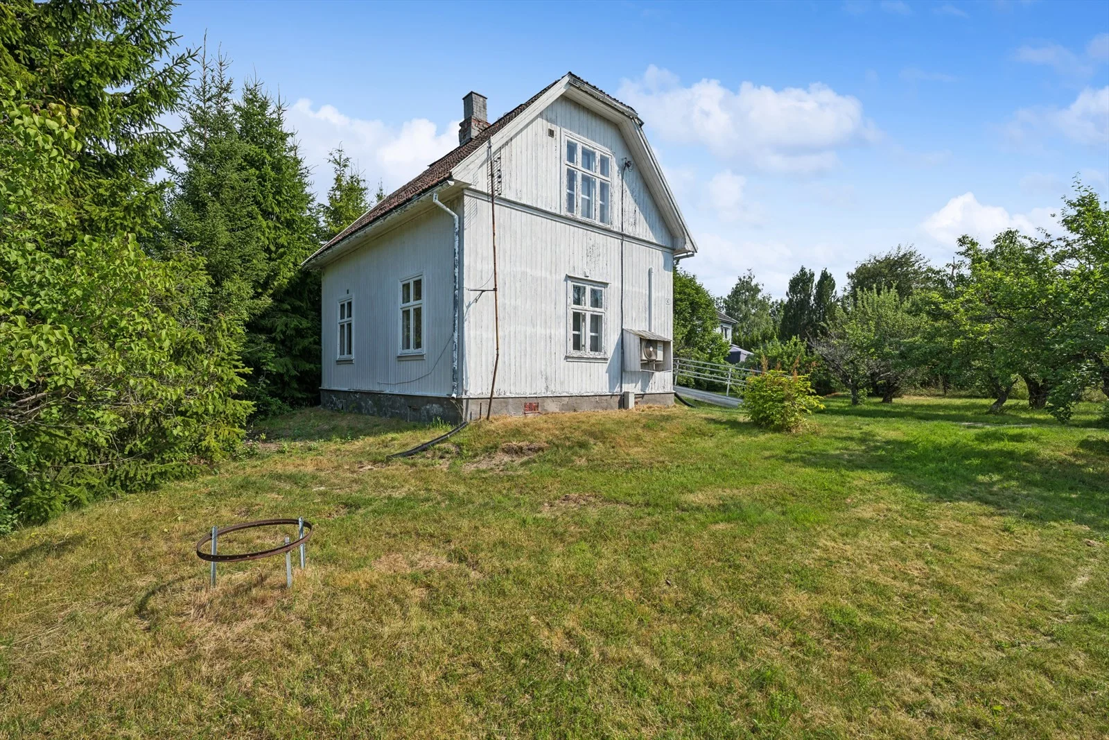 Photo 25