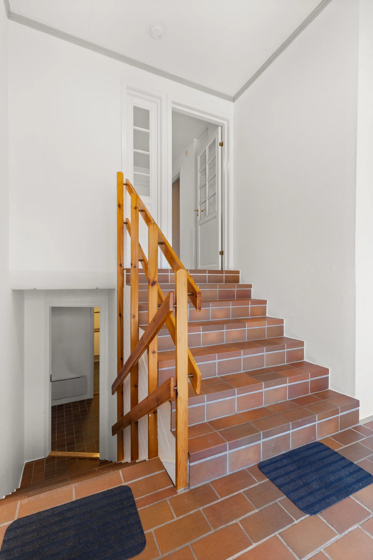 Photo 33