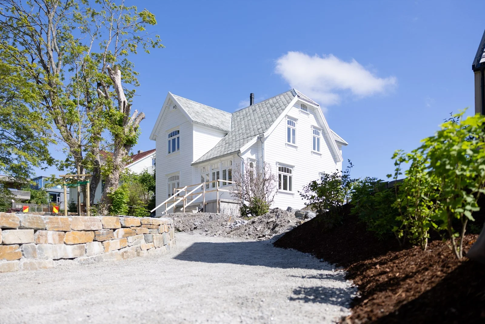 Listing photo