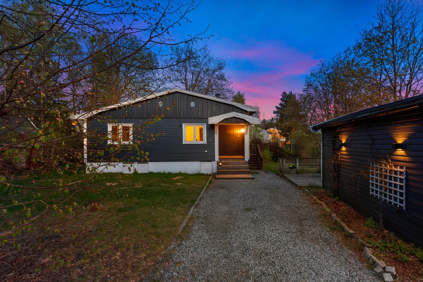 Photo 33