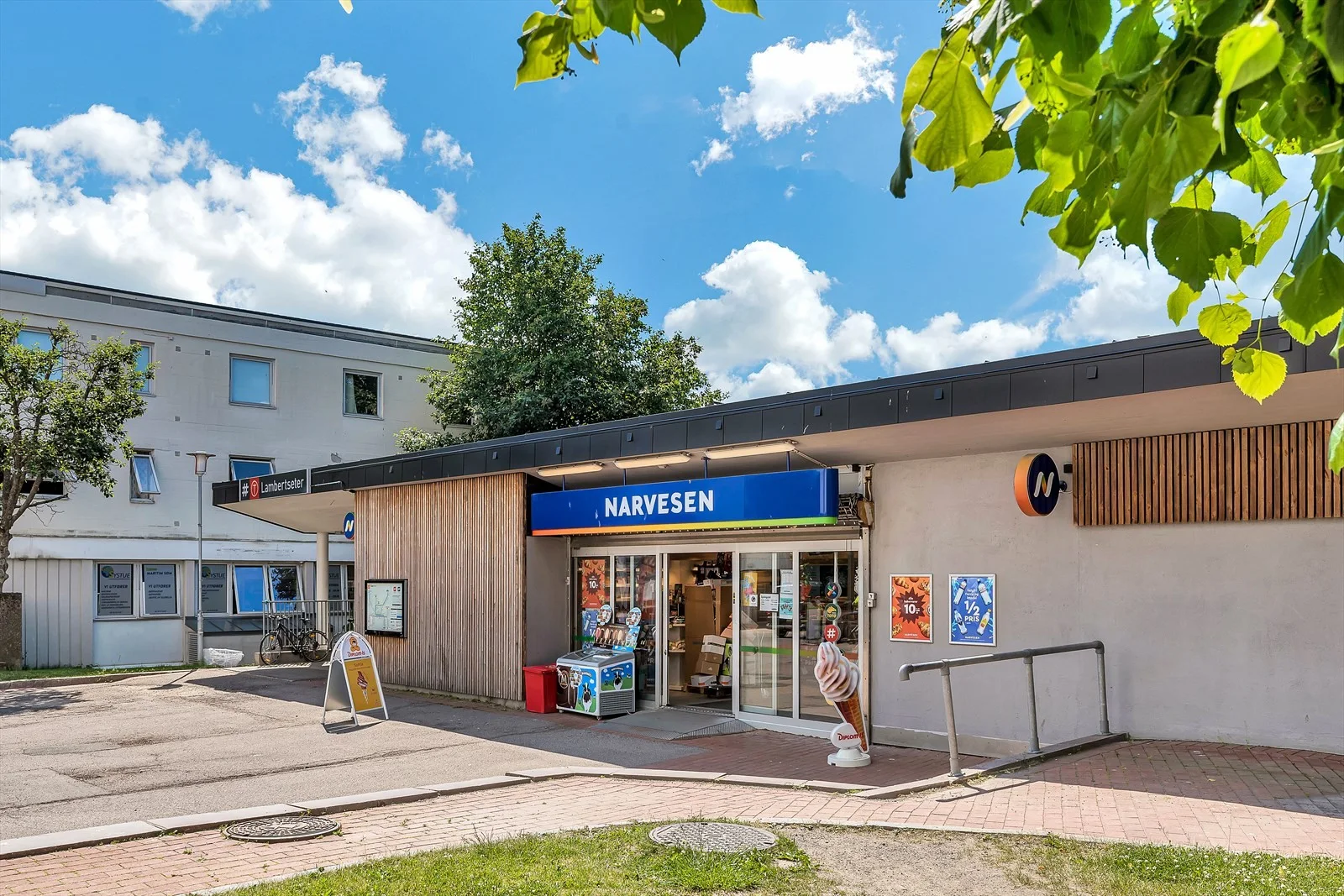 Photo 31