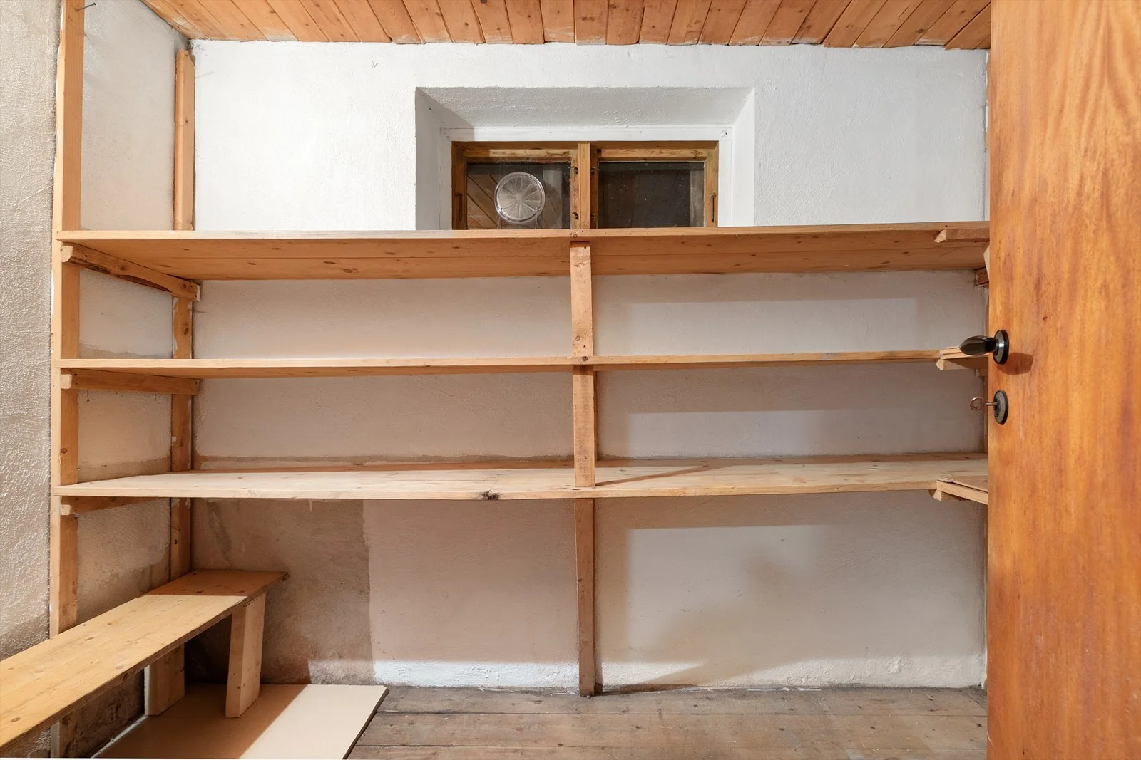 Photo 47