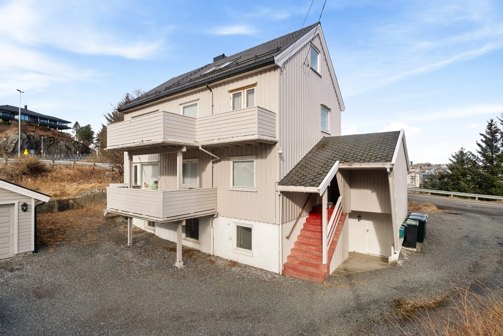 Listing photo
