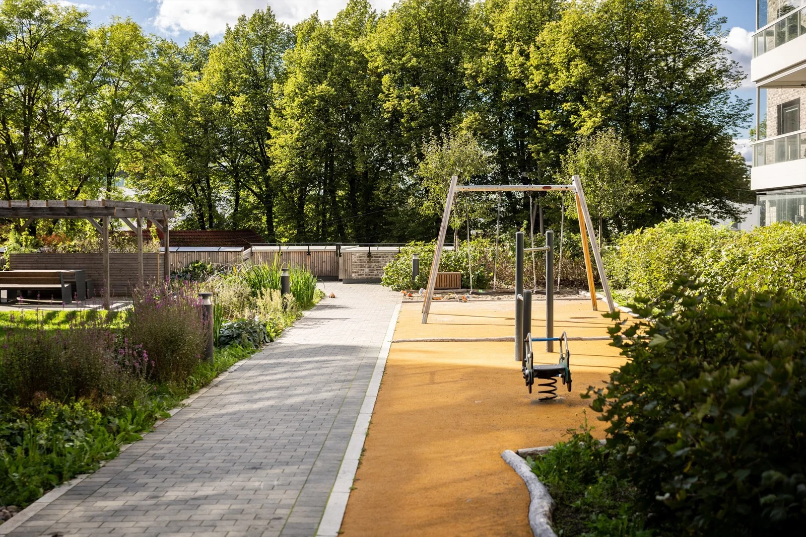 Photo 41