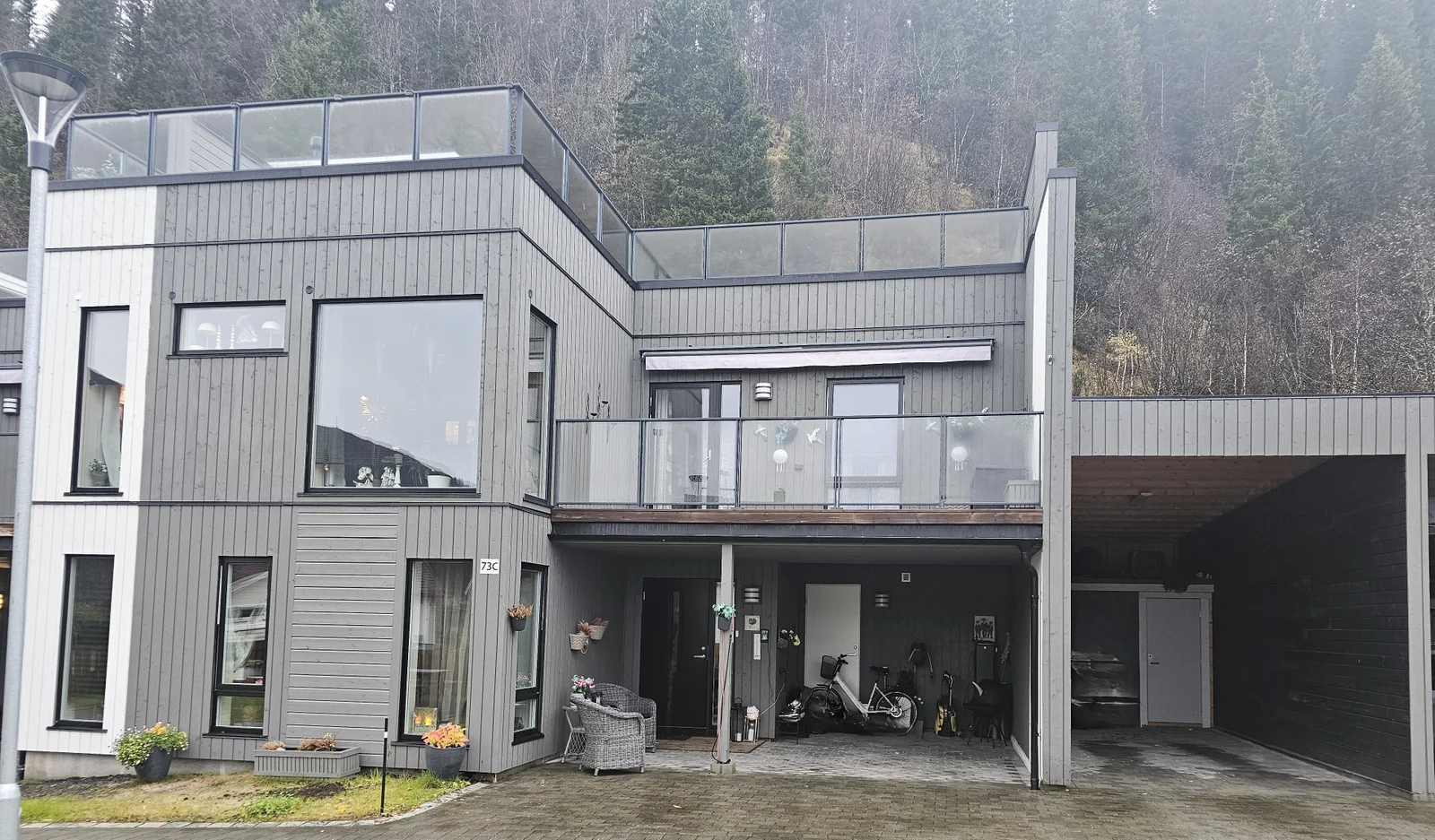 Listing photo