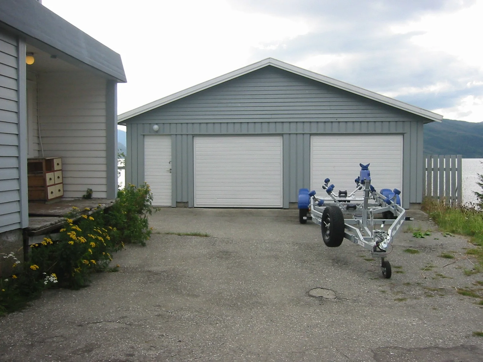 Photo 3