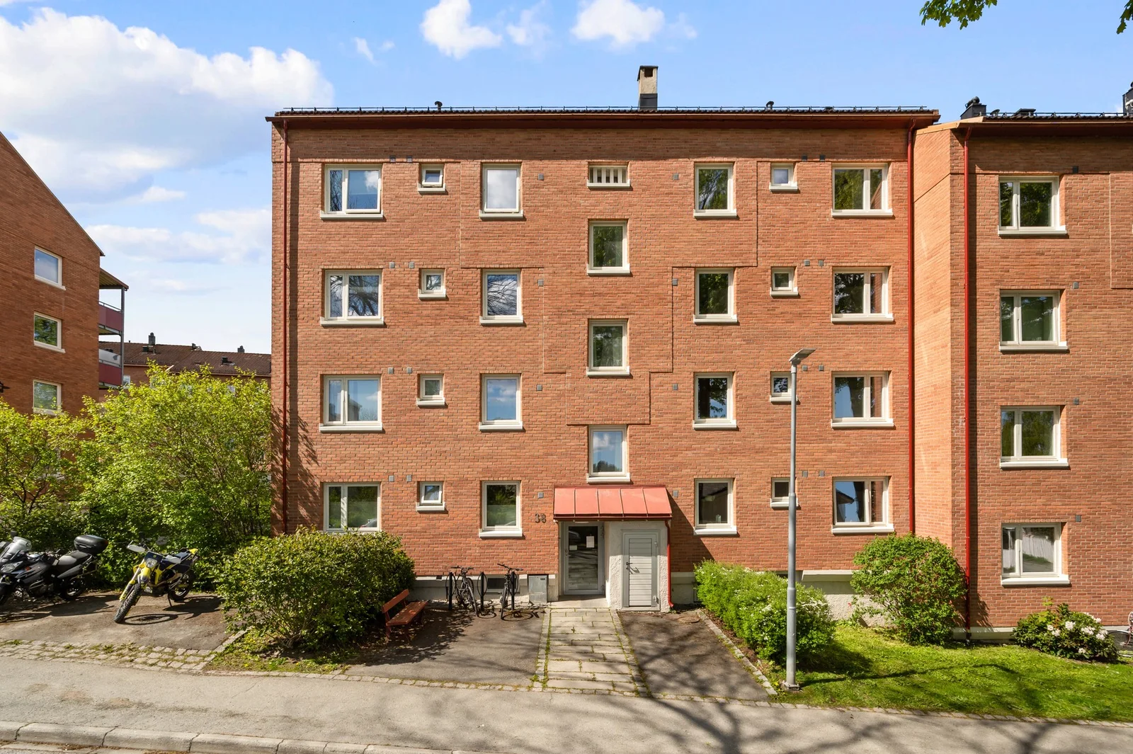 Photo 25