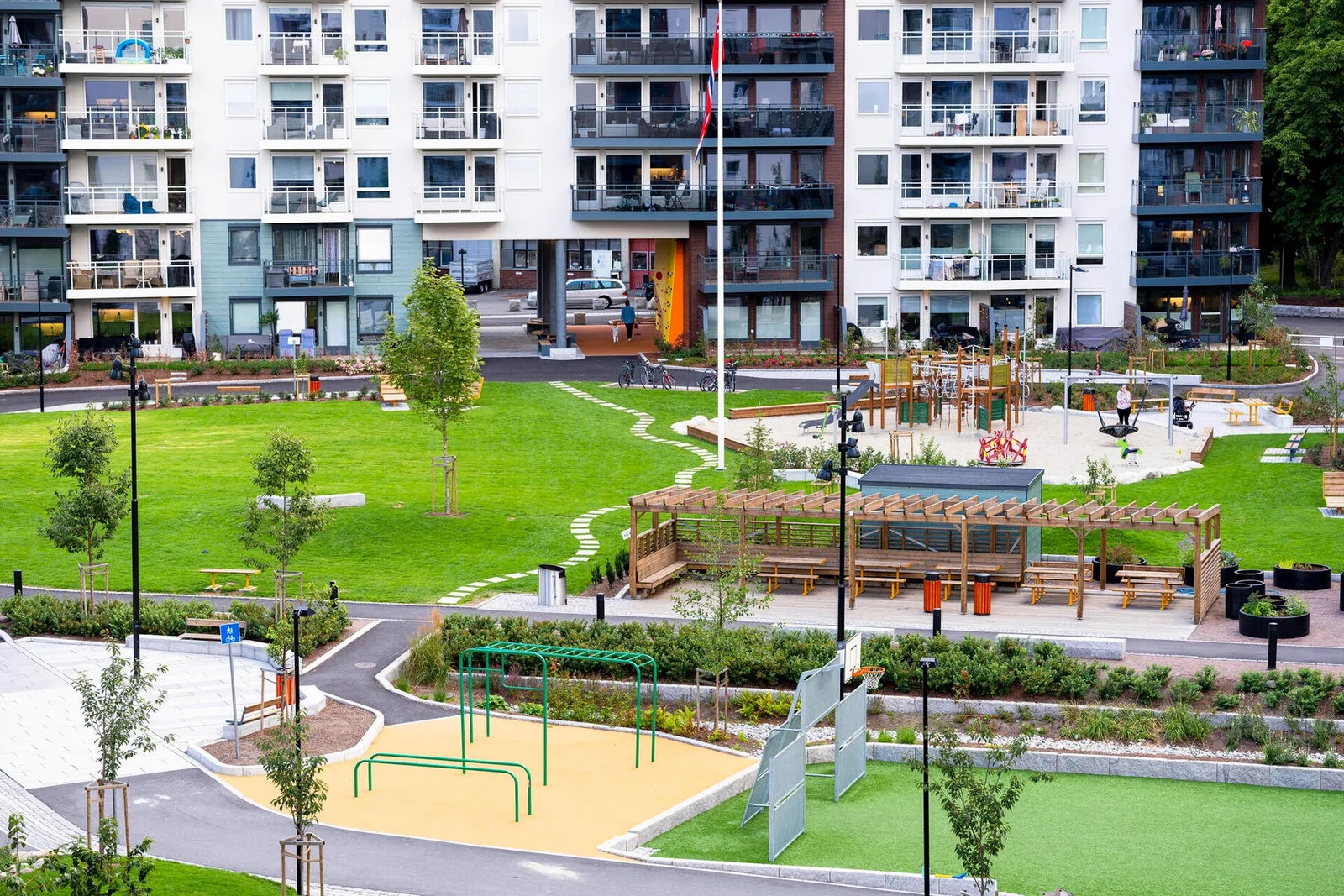 Photo 32