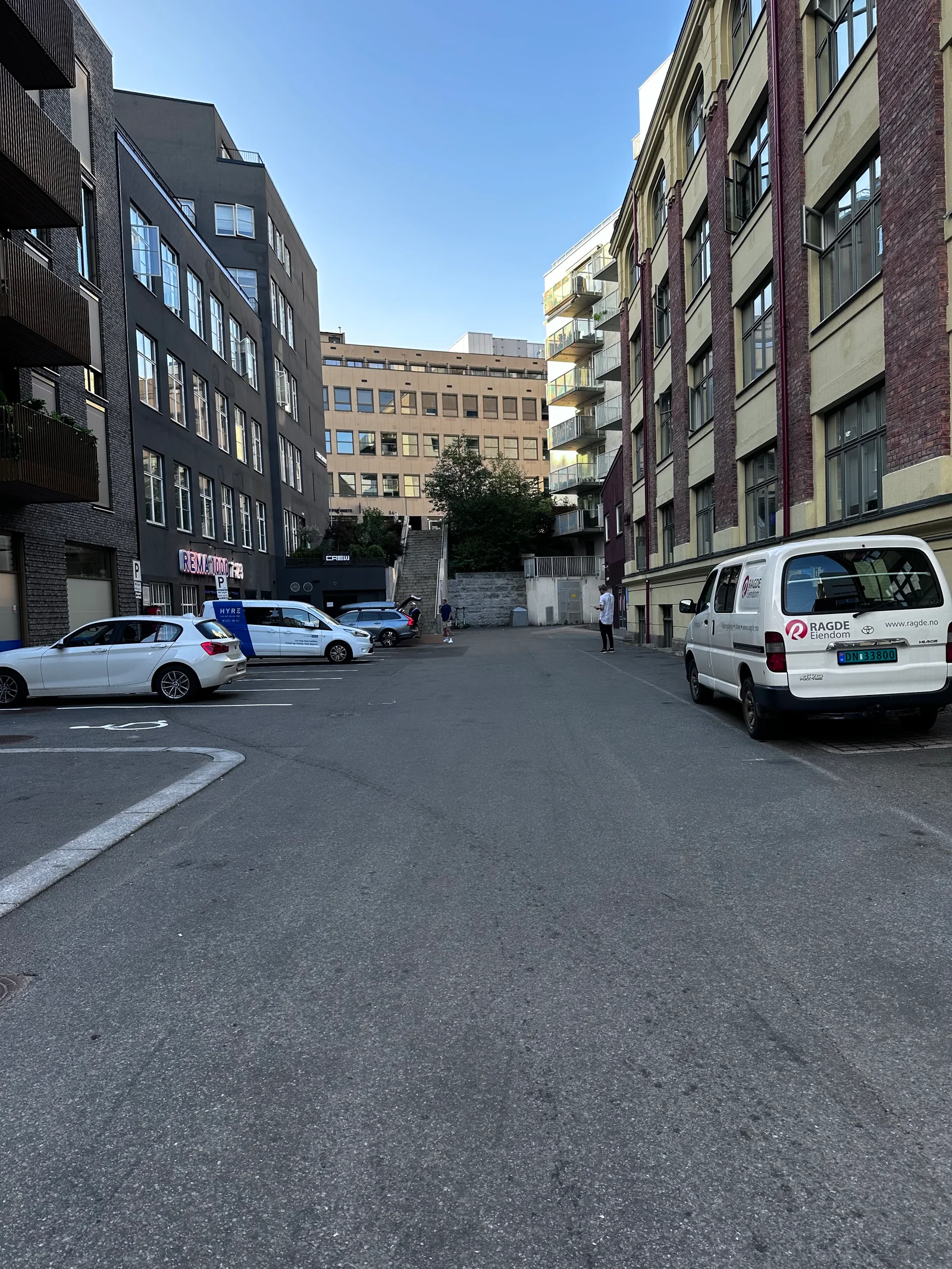 Photo 18