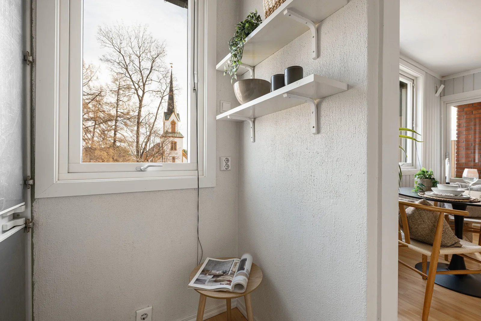 Photo 12
